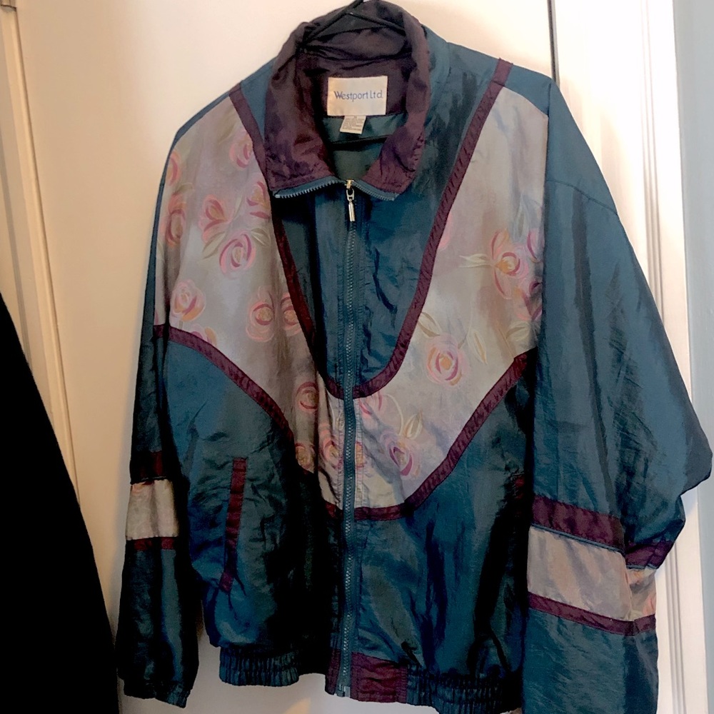 TRUE VINTAGE 90's Windbreaker